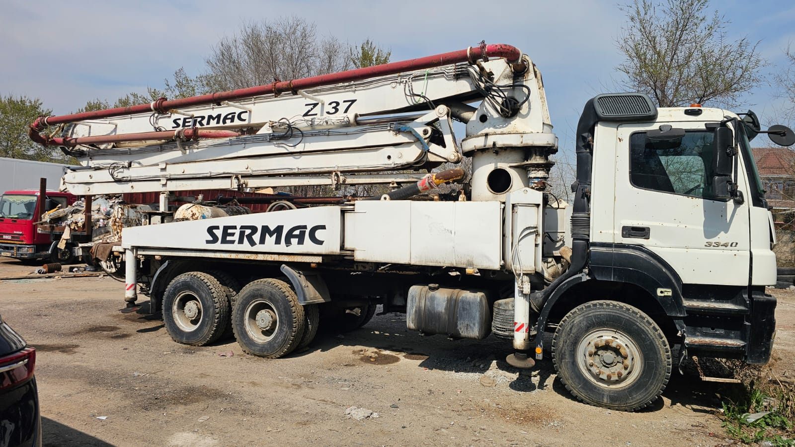 Автобетононасос Mercedes-Benz Axor 3340 со стрелой SERMAC Z37, 2007 года — лот № 77535-АП на электронных торгах в Алматы