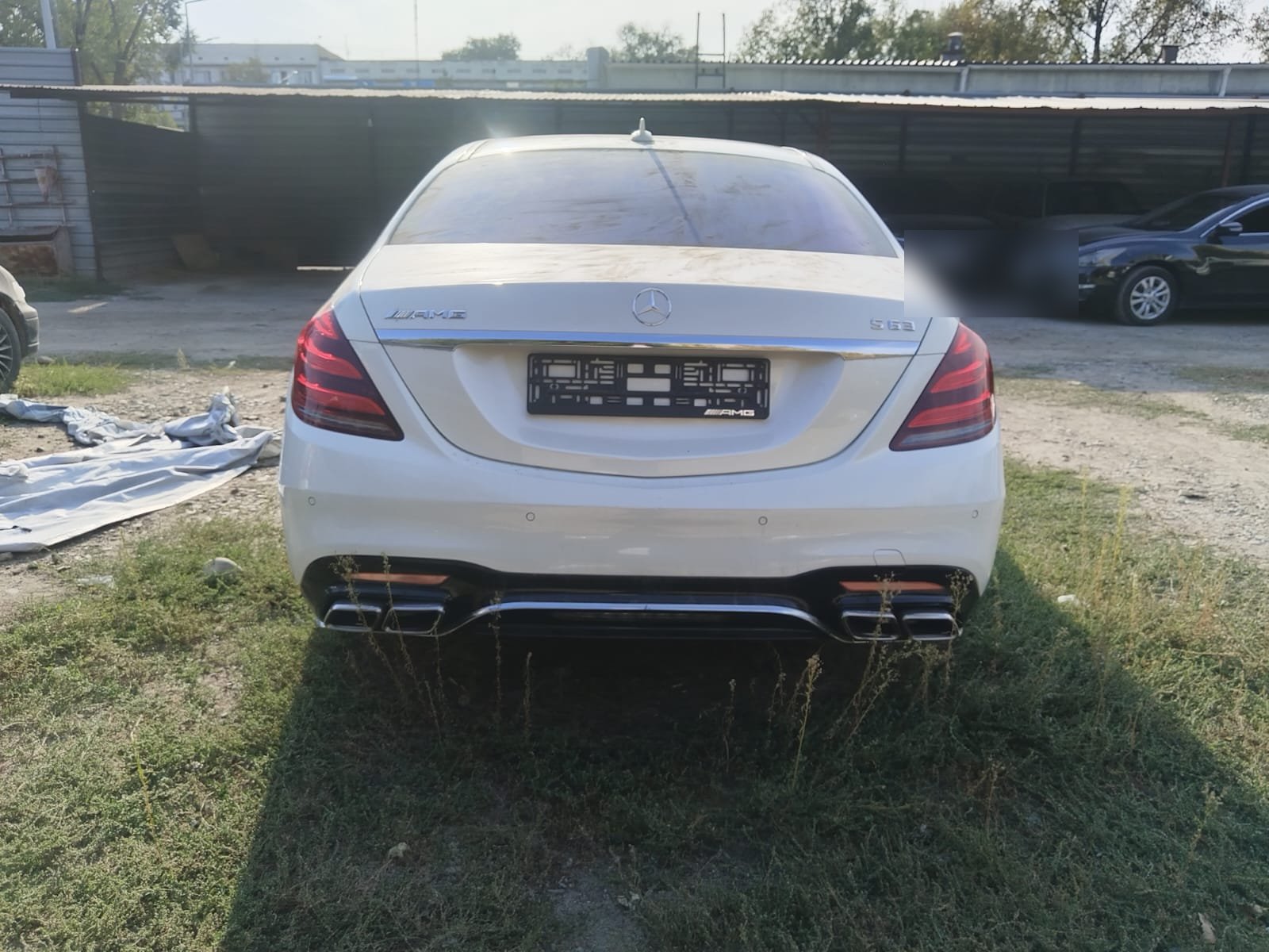 Mercedes-Benz S63 AMG 2014 вид сзади