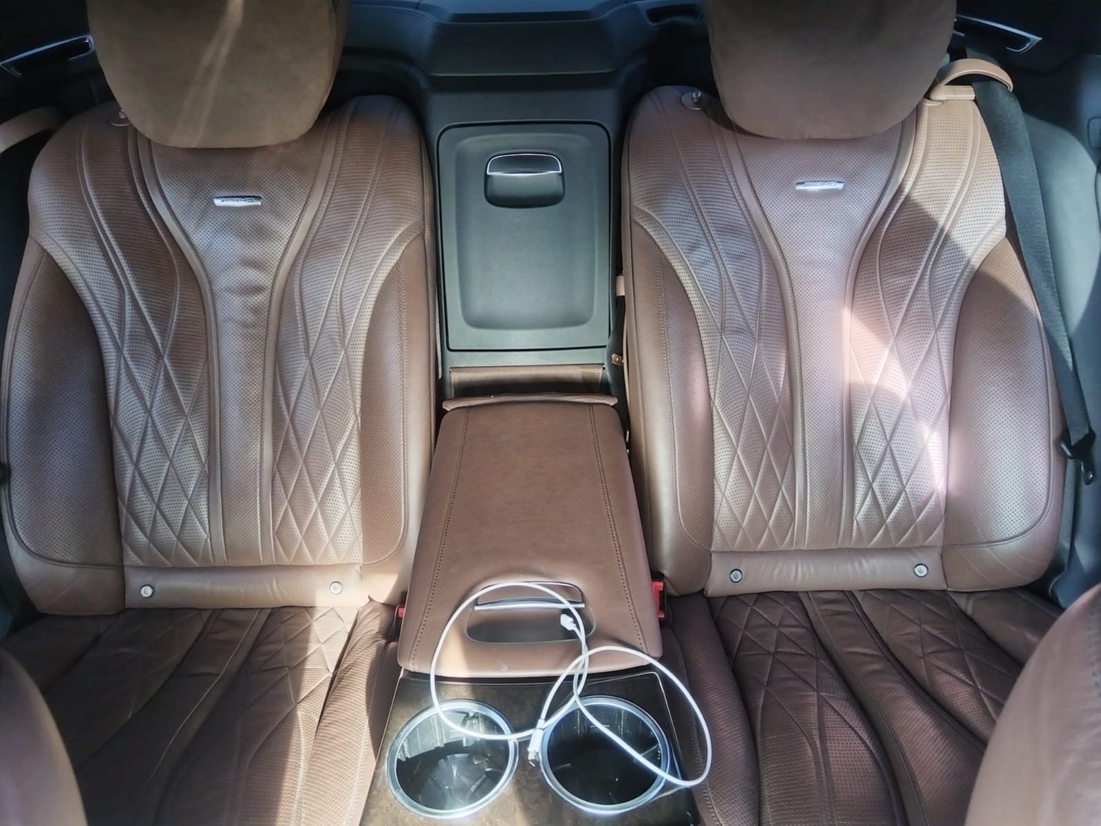 Задние сиденья Mercedes-Benz S63 AMG 2014
